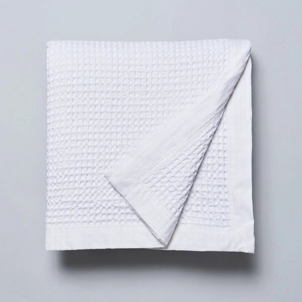 Logan and Mason White 100% Cotton Waffle Blanket Single/Double from Deals499 at Deals499