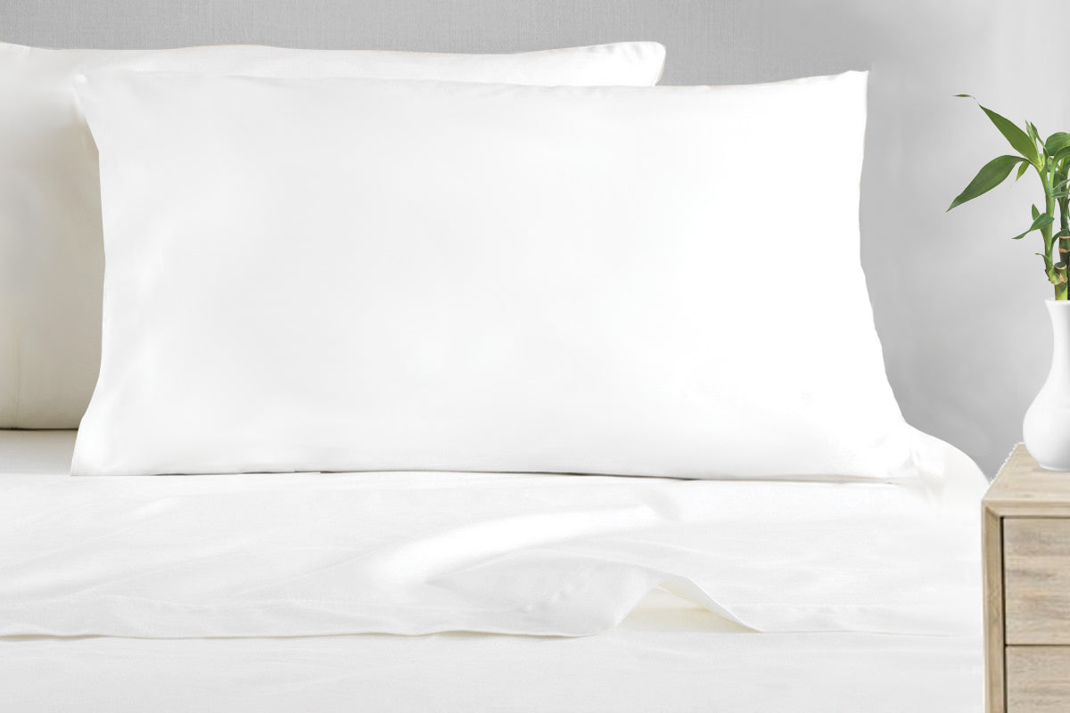 Royal Comfort Cotton 233 TC Luxury Signature Hotel Soft Hypoallergenic Pillow 50 x 90 cm White Deals499