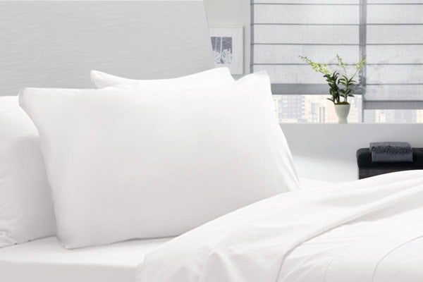 Royal Comfort Cotton 233 TC Luxury Signature Hotel Soft Hypoallergenic Pillow 50 x 90 cm White Deals499