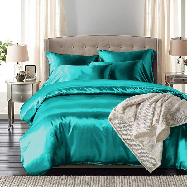 DreamZ Silk Satin Quilt Duvet Cover Set in King Size in Teal Colour Deals499